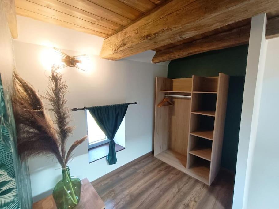Appartement Independant La Tour Des Tuileries Aydoilles Eksteriør bilde