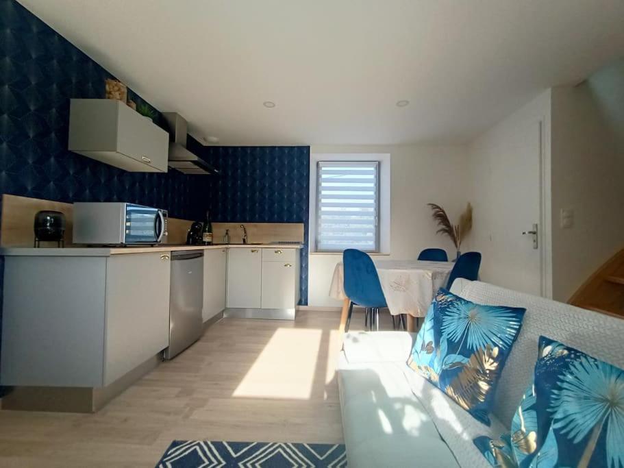 Appartement Independant La Tour Des Tuileries Aydoilles Eksteriør bilde